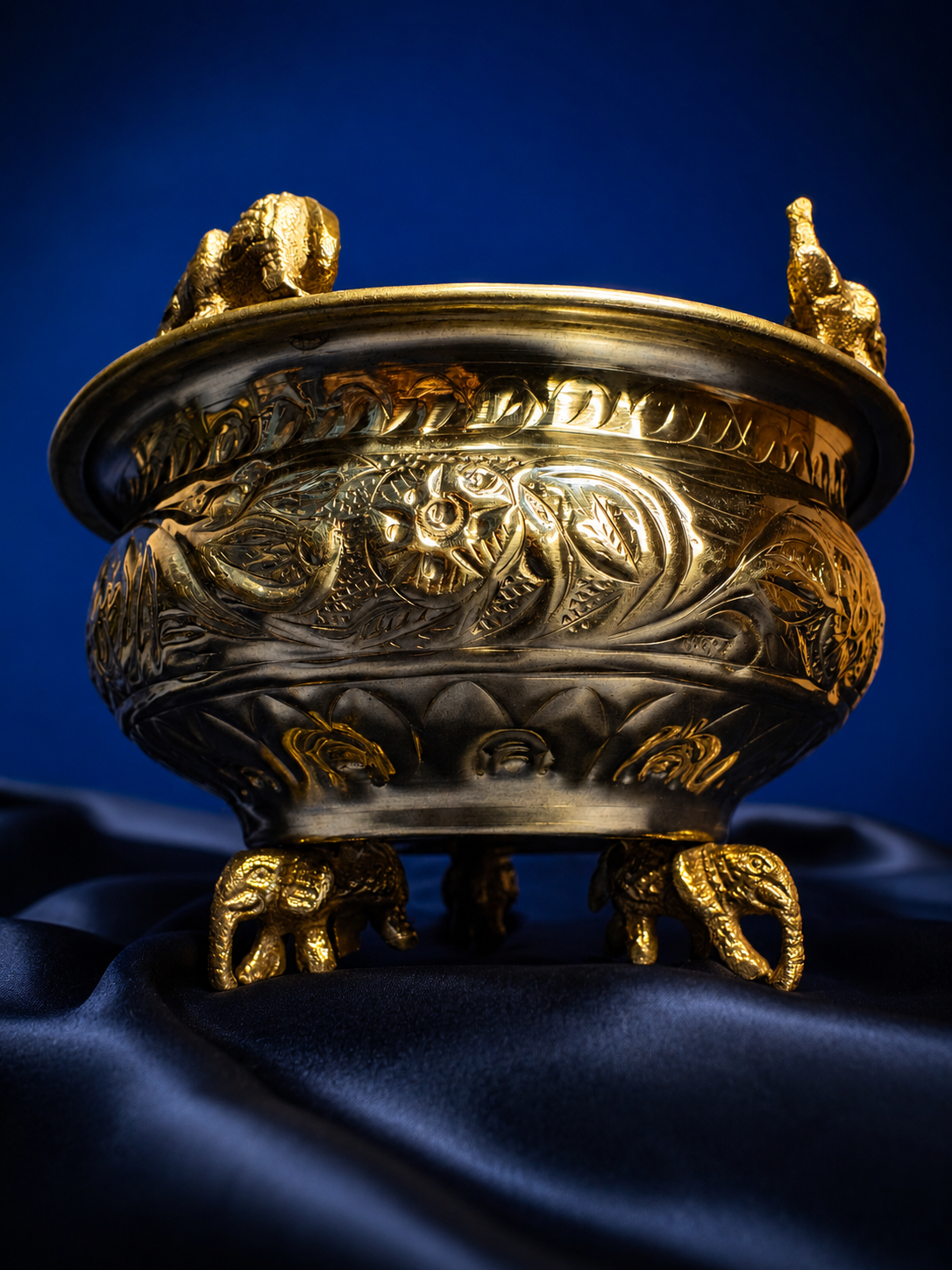 Royal Elephant Heritage Brass Urli Bowl